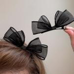 Black mesh hair clip, an artistic touch that complements your elegance