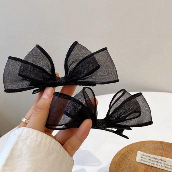 Black mesh hair clip, an artistic touch that complements your elegance