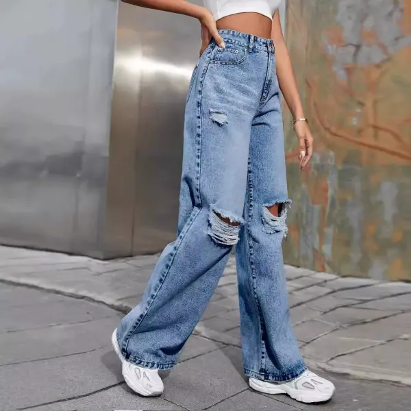 Jeans that embody modern and bold strength. A design that breaks the rules. Elevate your casual elegance.