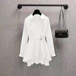 Modern shirt with elegant details and a practical touch